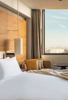 Premier Room Panoramic Views
