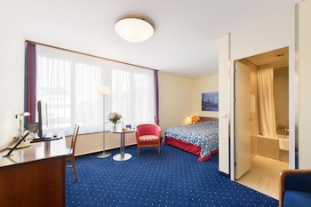 Double room with French bed (1,40m)