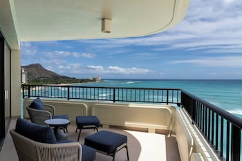 Tower Diamondhead Ocean 1bedroom Suite, Newly Renovated