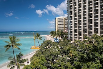 Banyan Ocean View 1 King or 1 Queen, Newly Renovated