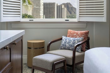 Banyan Ocean View 1 King or 1 Queen, Newly Renovated