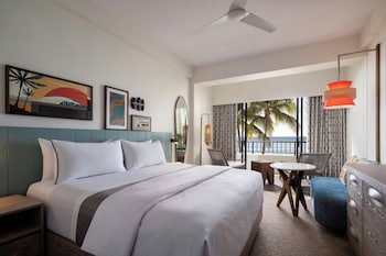 Diamond Oceanfront, 2 Queen, Newly Renovated