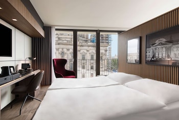 Premium Room (Collection - Cathedral View)