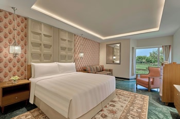 Room, 1 King Bed, Garden View