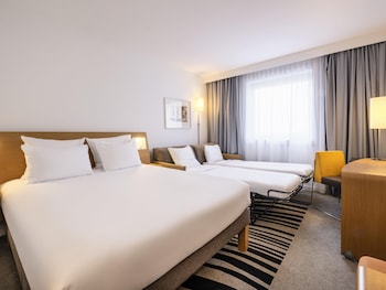 Classic Room, Multiple Beds, Non Smoking
