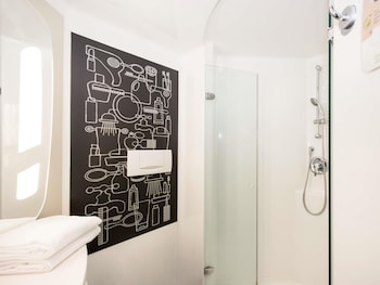 Standard Room, Multiple Beds