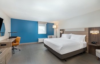 Standard Room, 1 King Bed, Accessible, Non Smoking (Communications, Mobility)