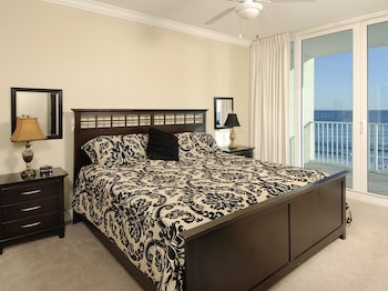Condo, 3 Bedrooms, 3 Bathrooms, Sea Facing