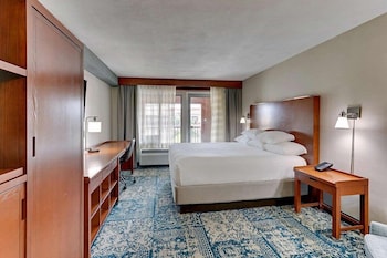 Deluxe Room, 1 King Bed, Non Smoking, Terrace