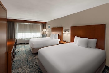 Deluxe Room, 2 Queen Beds, Accessible, Non Smoking
