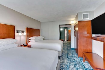 Suite, 2 Queen Beds, Non Smoking