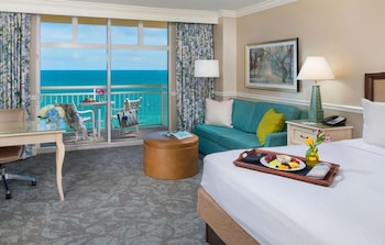 Room, 1 King Bed, Balcony, Oceanfront