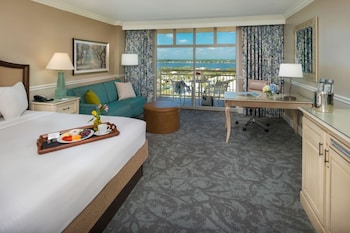 Room, 1 King Bed, Balcony (Sunset View)