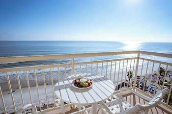 Room, 1 King Bed, Balcony, Oceanfront