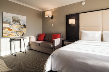 Premium Room, 1 Queen Bed with Sofa bed