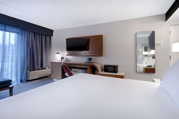 Room, 1 King Bed with Sofa bed, Balcony, Oceanfront
