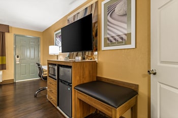 Room, 2 Double Beds, Accessible, Non Smoking