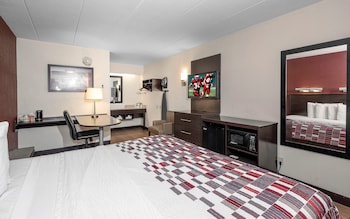 Superior Room, 1 King Bed (Smoke Free)