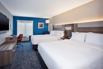 Standard Room, 2 Double Beds, Mobility Accessible (Communications)
