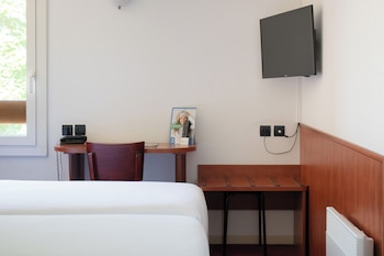 Standard Room, 2 Twin Beds