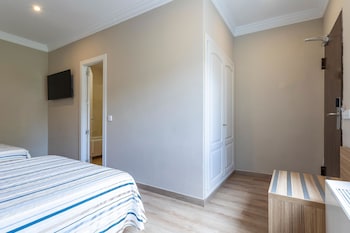Triple Room (3 Adults)