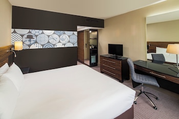 Standard Room, 1 Queen Bed