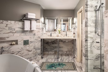 Suite, 2 Bedrooms (Millennium Park)
