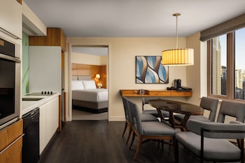 Millennium Suite, 2 Bedrooms, 1 King Bed Each, Lounge Access, Breakfast, Canapes, Private Concierge