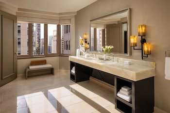 Grand Park Suite, 1 King Bed, 1 Bedroom