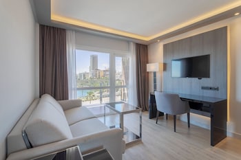 Junior Suite (Executive)