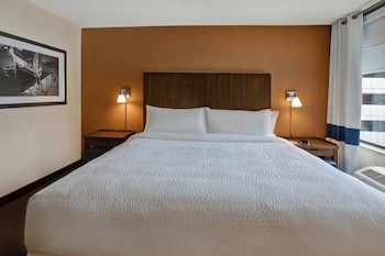Junior Suite, 1 Queen Bed, Tower