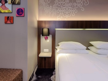 Double Room, 1 Double Bed