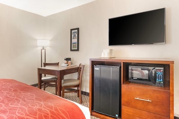 Room, 2 Queen Beds, Accessible, Non Smoking