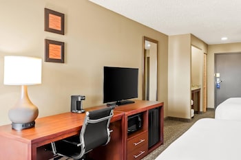 Standard Room, 2 Queen Beds, Non Smoking