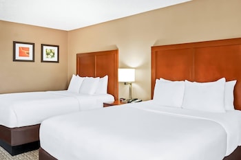 Standard Room, 2 Queen Beds, Non Smoking