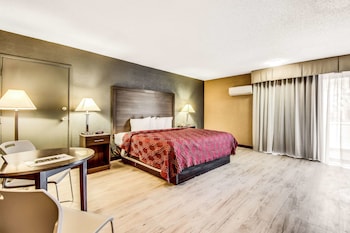 Room, 1 King Bed, Accessible, Non Smoking (Upgrade)