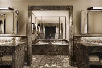 Premium Suite (Junior)