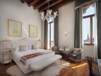 Deluxe Double or Twin Room, Lagoon View