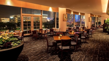 Premium Room, 2 Twin Beds, Club Lounge Access, City View
