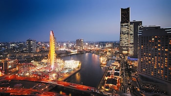 Premium Room, 1 King Bed, City View (High Floor)
