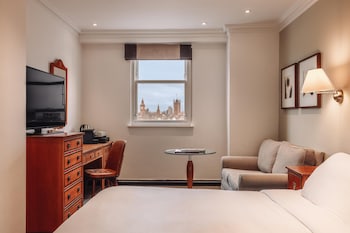 Premium Room (London Eye View)