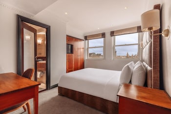 Standard Double Room (London Eye View)