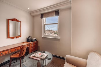 Premium Room (London Eye View)