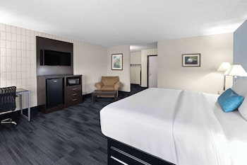 Junior Suite, 1 King Bed, Non Smoking