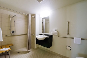 Standard Room, 2 Double Beds, Accessible, Non Smoking