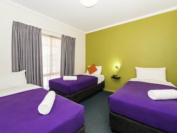 Family Room, 2 Bedrooms