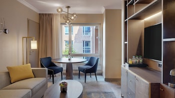 Executive Room, 2 Twin Beds (Plus)