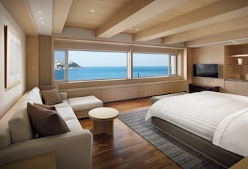 Presidential Suite, 1 Double Bed, Beach View