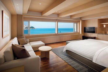 Presidential Suite, 1 Double Bed, Beach View
