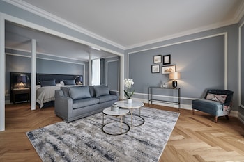 Deluxe Junior Suite